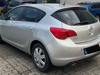 Gebraucht Opel Astra Selection 140 PS (102 kW) 2011 Grau Limousine