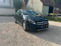 Gebraucht Mercedes GLA200 AMG line 156 PS (114 kW) 2019 Schwarz SUV