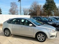 Gebraucht Ford Focus Style 110 PS (80 kW) 2008 Silber Limousine