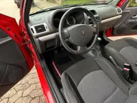 Gebraucht Renault Clio II 75 PS (55 kW) 2009 Rot Kleinwagen