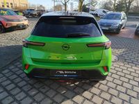 Gebraucht Opel Mokka 131 PS (96 kW) 2024 Lackierung matcha green/typ aussenverkleidung metalliclackierung SUV