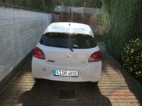 Gebraucht Mitsubishi Space Star Diamant Edition 80 PS (58 kW) 2016 Weiß Kleinwagen