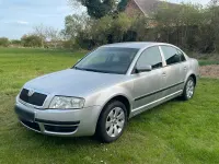 Gebraucht Skoda Superb 115 PS (84 kW) 2002 Silber Limousine