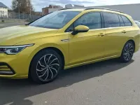 Gebraucht VW Golf VIII Style 150 PS (110 kW) 2022 Gelb Kombi