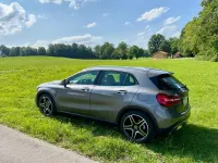 Gebraucht Mercedes GLA180 Urban 122 PS (89 kW) 2017 Grau SUV
