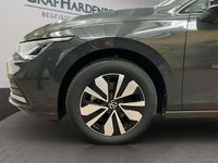 Gebraucht VW Golf VIII Move 110 PS (80 kW) 2024 Grau Limousine