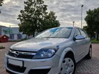 Gebraucht Opel Astra 105 PS (77 kW) 2005 Silber Limousine