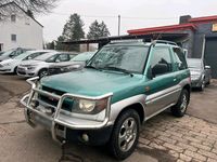 Gebraucht Mitsubishi Pajero 110 PS (80 kW) 2000 Grün SUV