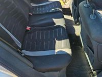 Second-hand Mercedes E220 150 CP (110 kW) 2002 Argintiu Berlinǎ