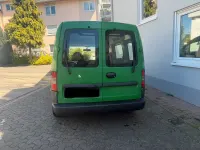 Usado Opel Combo 94 HP (69 kW) 2010 Verde Monovolume