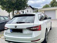 Gebraucht Skoda Superb SportLine 150 PS (110 kW) 2019 Kombi