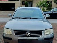 Gebraucht VW Passat Highline 131 PS (96 kW) 2004 Grau Kombi