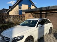 Gebraucht Mercedes C180 156 PS (114 kW) 2016 Weiß Kombi