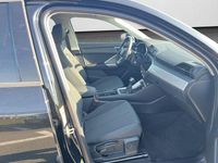 Gebraucht Audi Q3 Advanced Plus 150 PS (110 kW) 2023 Mythosschwarz metallic (metallic) SUV