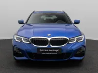 Gebraucht BMW 330 M Sport 265 PS (194 kW) 2020 Portimao blau  c31schwarz Limousine