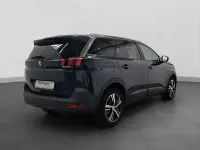 Gebraucht Peugeot 5008 Active 131 PS (96 kW) 2018 Blau SUV