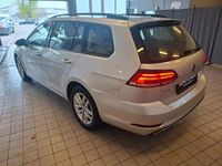 Second-hand VW Golf VII Trendline 116 CP (85 kW) 2018 Gri Break