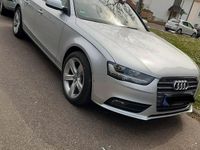Gebraucht Audi A4 143 PS (105 kW) 2013 Grau Kombi