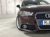 Gebraucht Audi A1 Sport 86 PS (63 kW) 2014 Violet Kleinwagen