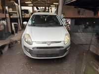 Gebraucht Fiat Punto 69 PS (50 kW) 2011 Silber Kleinwagen