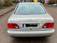 gebraucht Mercedes E320 Avantgarde