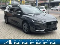 Gebraucht Ford Focus ST-Line 155 PS (114 kW) 2024 Grau Limousine