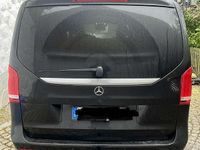 Gebraucht Mercedes V220 Avantgarde 163 PS (119 kW) 2015 Schwarz Van / Kleinbus