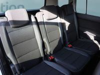 Gebraucht VW Touran 150 PS (110 kW) 2021 Weiß Van / Kleinbus