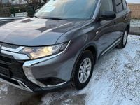 Gebraucht Mitsubishi Outlander 150 PS (110 kW) 2019 Grau SUV