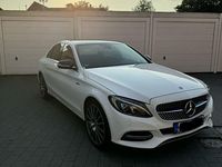 Gebraucht Mercedes C180 Exclusive 156 PS (114 kW) 2015 Weiß Limousine