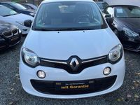 Gebraucht Renault Twingo Life 69 PS (50 kW) 2016 Weiß Kleinwagen
