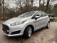 Gebraucht Ford Fiesta Trend 82 PS (60 kW) 2014 Silber Kleinwagen