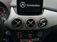 Gebraucht Mercedes B220 Edition 177 PS (130 kW) 2017 Van / Kleinbus
