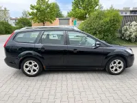 Używany Ford Focus 101 KM (74 kW) 2010 Czarny Kombi