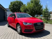 Gebraucht Audi A3 Attraction 105 PS (77 kW) 2013 Rot Kleinwagen