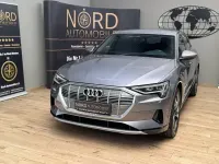 Gebraucht Audi e-tron Advanced 230 kW (313 PS) 2022 Taifungrau metallic (metallic) SUV