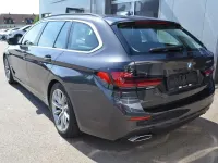 Gebraucht BMW 520 190 PS (139 kW) 2023 Grau Kombi