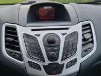 Gebraucht Ford Fiesta 82 PS (60 kW) 2012 Andere farben Kleinwagen