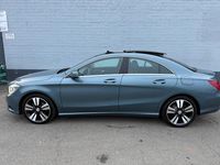 Gebraucht Mercedes CLA200 185 PS (136 kW) 2013 Blau Coupé