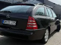 Gebraucht Mercedes C220 Avantgarde 150 PS (110 kW) 2006 Schwarz Kombi
