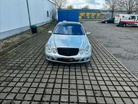 Gebraucht Mercedes E220 Elegance 170 PS (125 kW) 2007 Grau Limousine