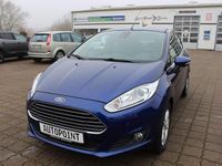 Gebraucht Ford Fiesta Titanium 125 PS (91 kW) 2016 Blau Limousine