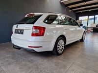 gebraucht Skoda Octavia Combi 1.0 TSI*Ambition*AHK*