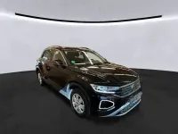 Gebraucht VW T-Roc Life 150 PS (110 kW) 2024 Schwarz SUV