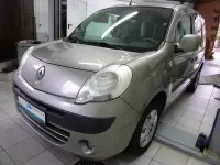 Gebraucht Renault Kangoo Expression 106 PS (77 kW) 2012 Grau Van / Kleinbus