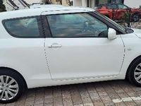 Gebraucht Suzuki Swift 94 PS (69 kW) 2011 Weiß Kleinwagen