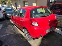 Gebraucht Renault Clio II Dynamique 79 PS (58 kW) 2010 Limousine