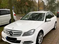 Gebraucht Mercedes C180 120 PS (88 kW) 2013 Weiß Limousine