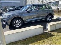 Używany Audi Q5 Design 190 KM (139 kW) 2019 Szary SUV