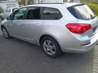Gebraucht Opel Astra 110 PS (80 kW) 2013 Grau Kombi